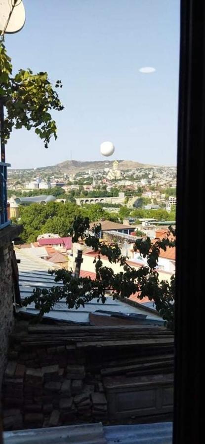 Guesthouse Zeinabi Tbilisi ภายนอก รูปภาพ