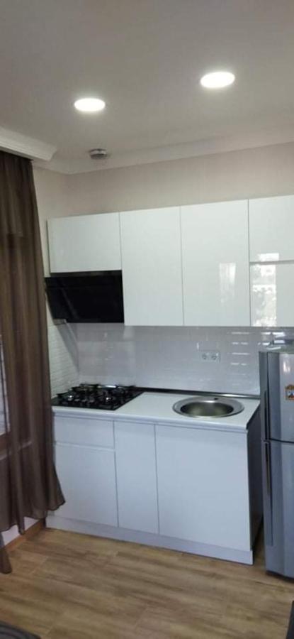 Guesthouse Zeinabi Tbilisi ภายนอก รูปภาพ