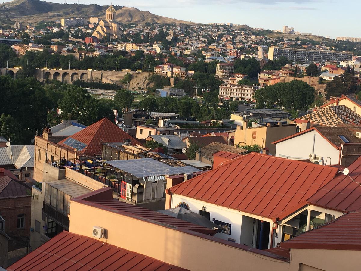 Guesthouse Zeinabi Tbilisi ภายนอก รูปภาพ